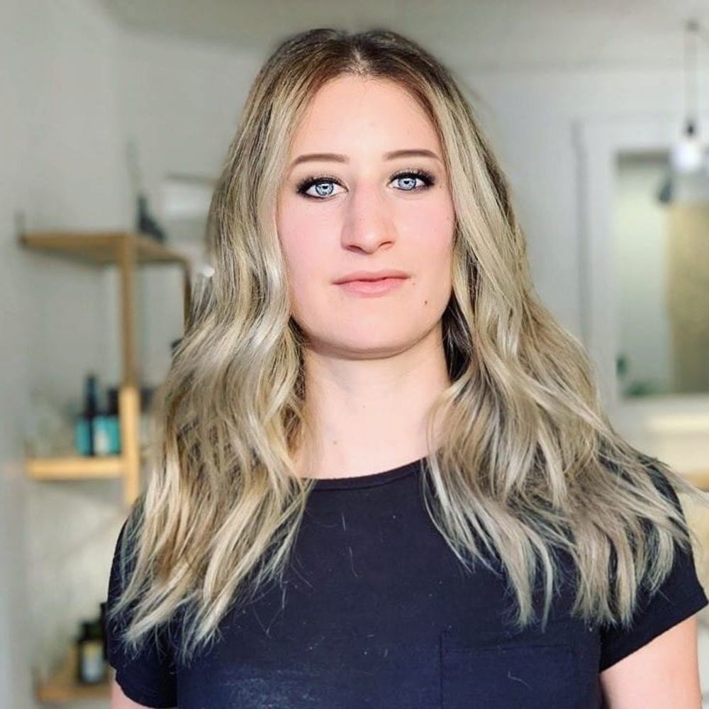 Meet your Posher, Lauren